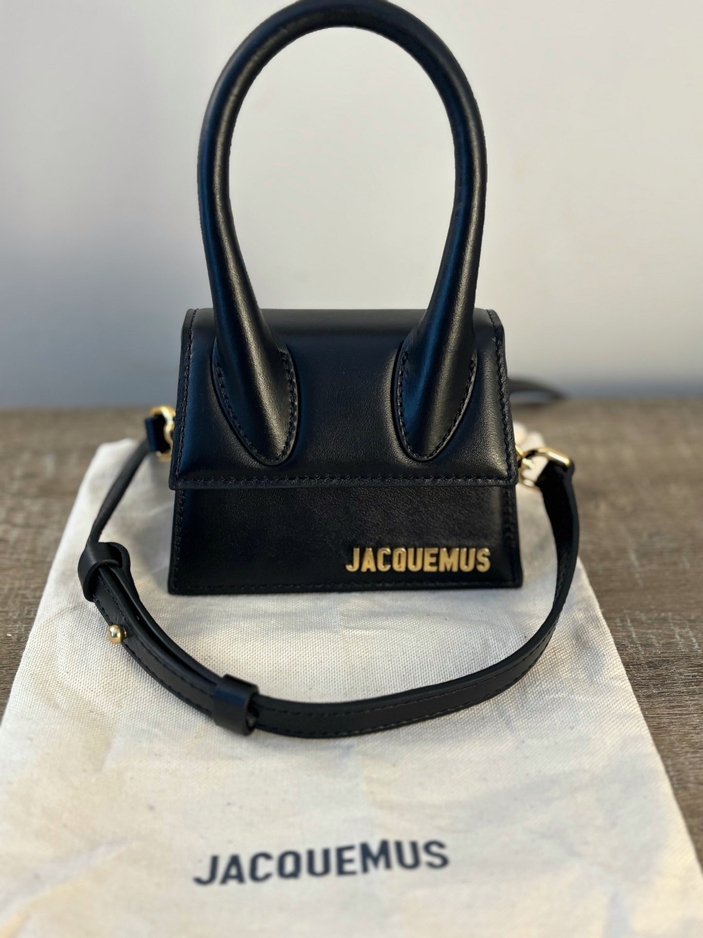 Jacquemus Le Chiquito