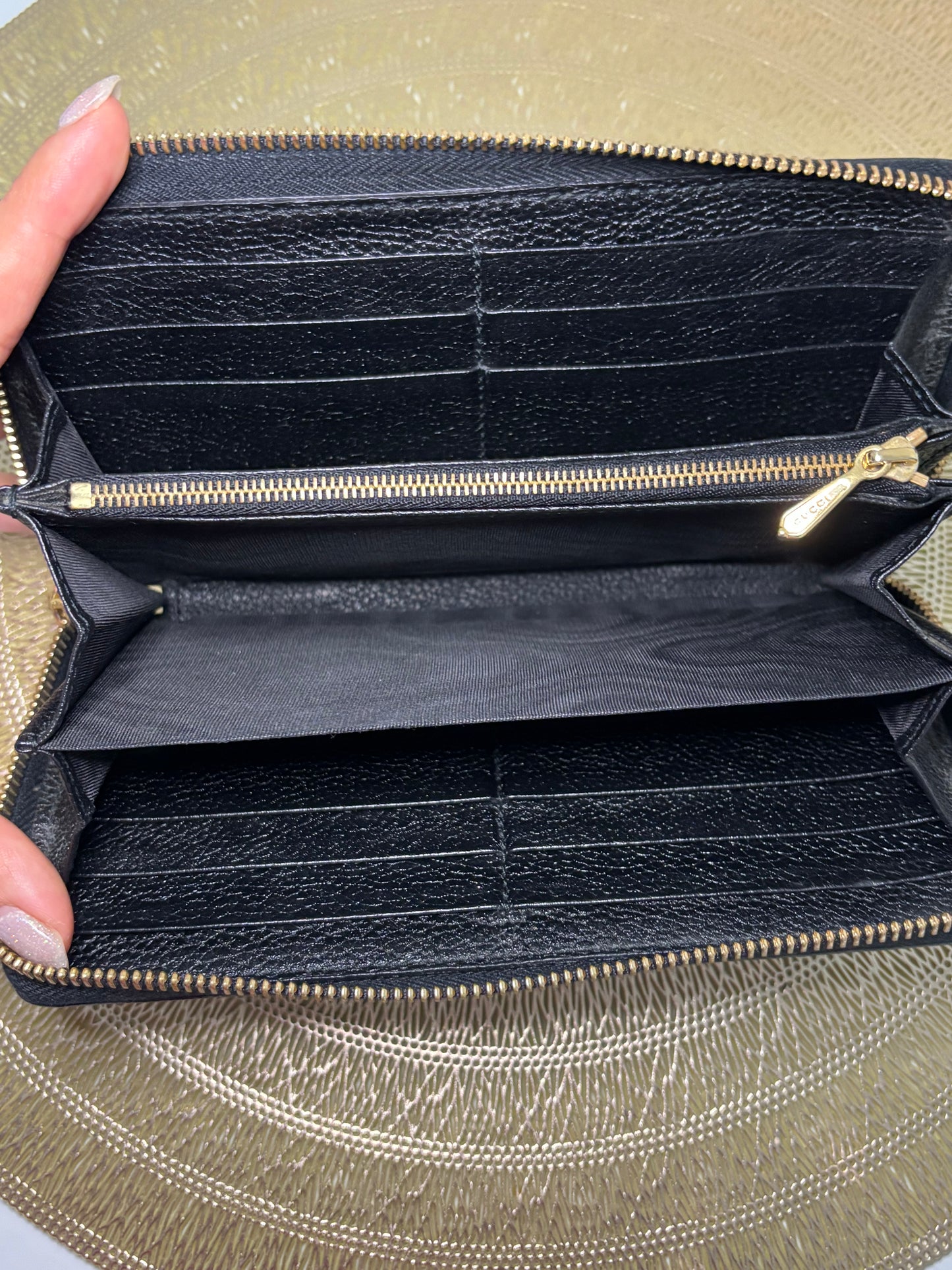 Black Gucci Zumi Wallet