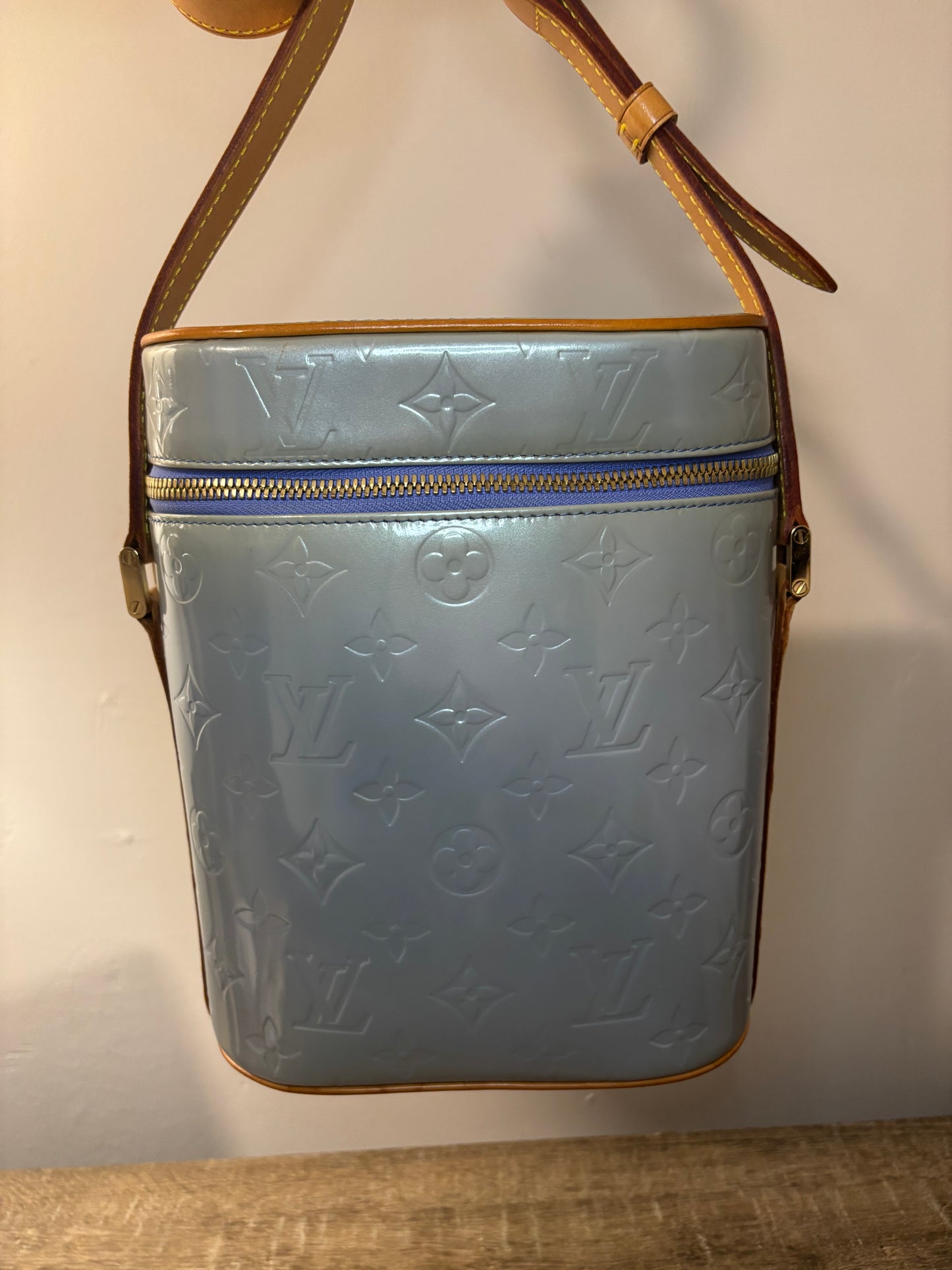 Louis Vuitton Sullivan Vernis Crossbody