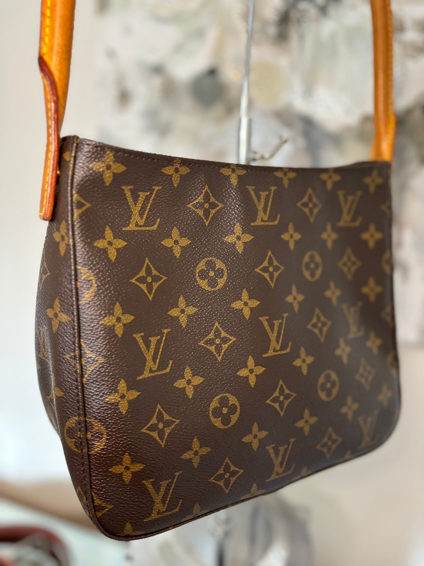 Louis Vuitton Looping MM Shoulder Bag