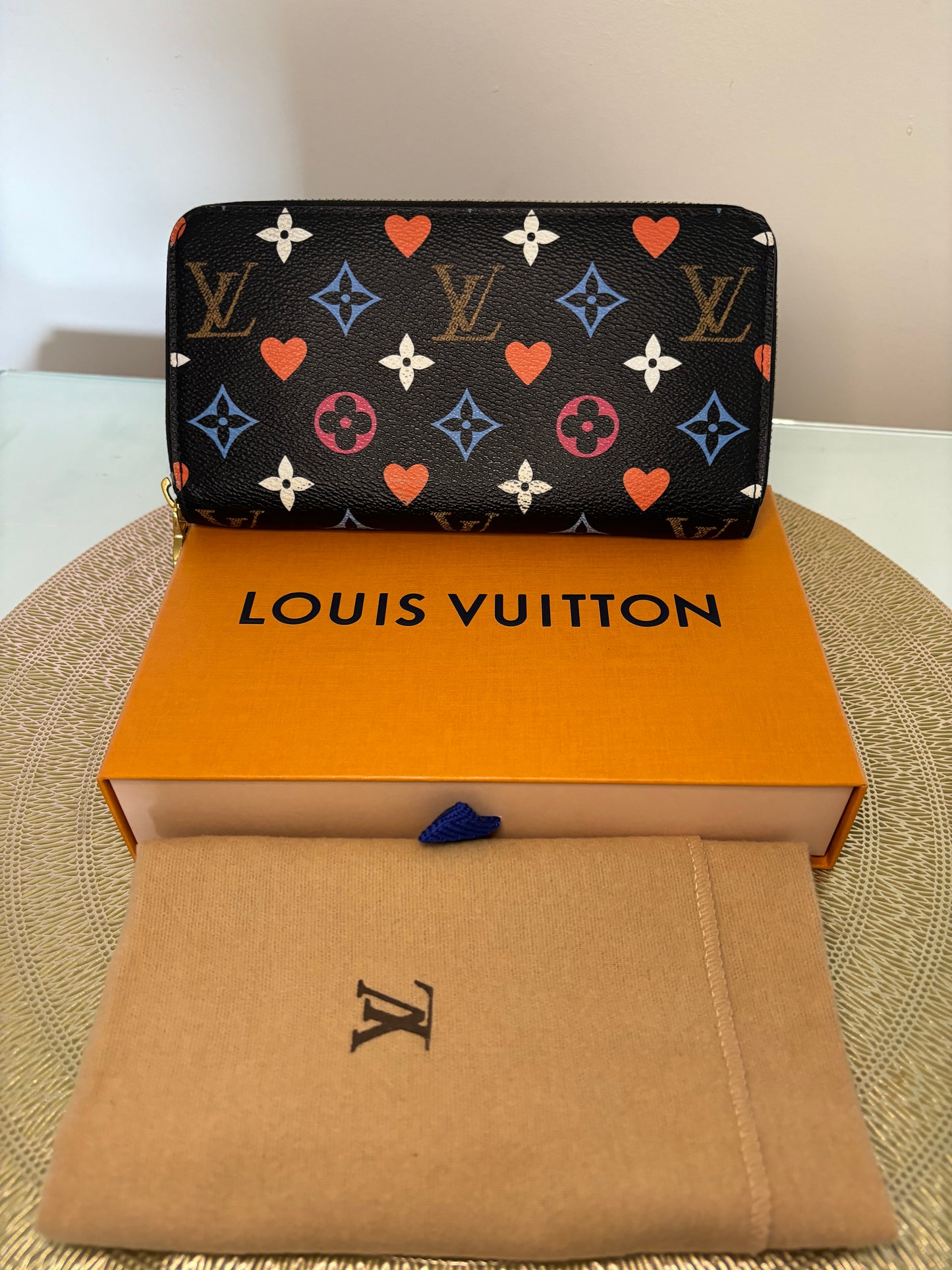 Louis Vuitton Game On Long Zippy Wallet