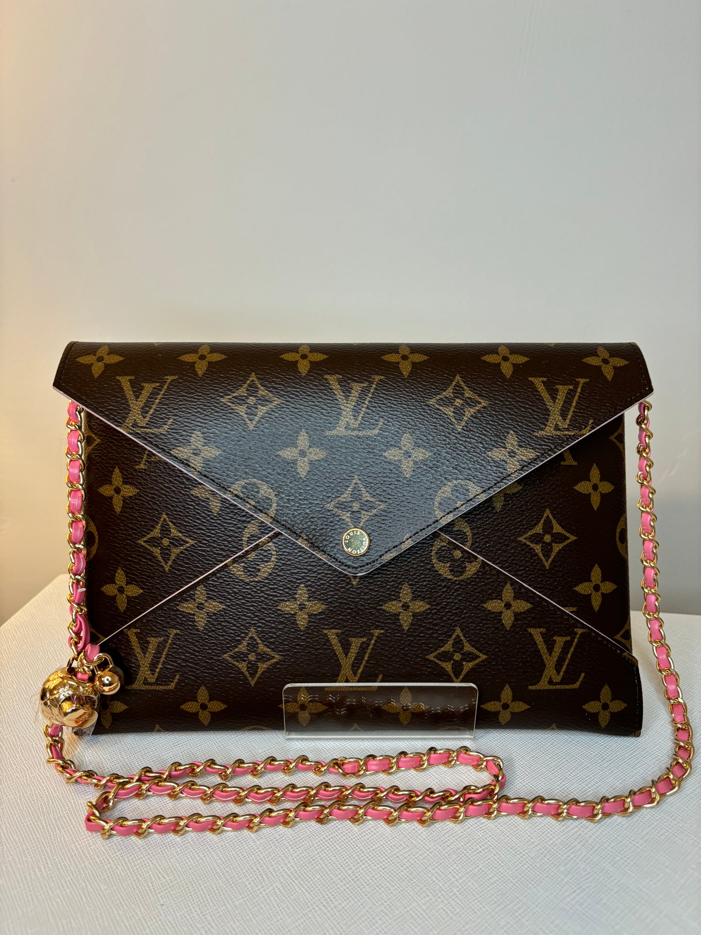 Louis Vuitton Large Kirigami Rose Ballerine (Pink) Interior