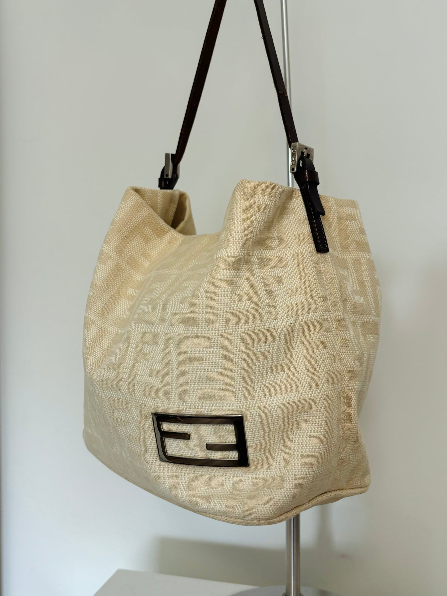 Fendi Cream Bucket Shoulder Bag