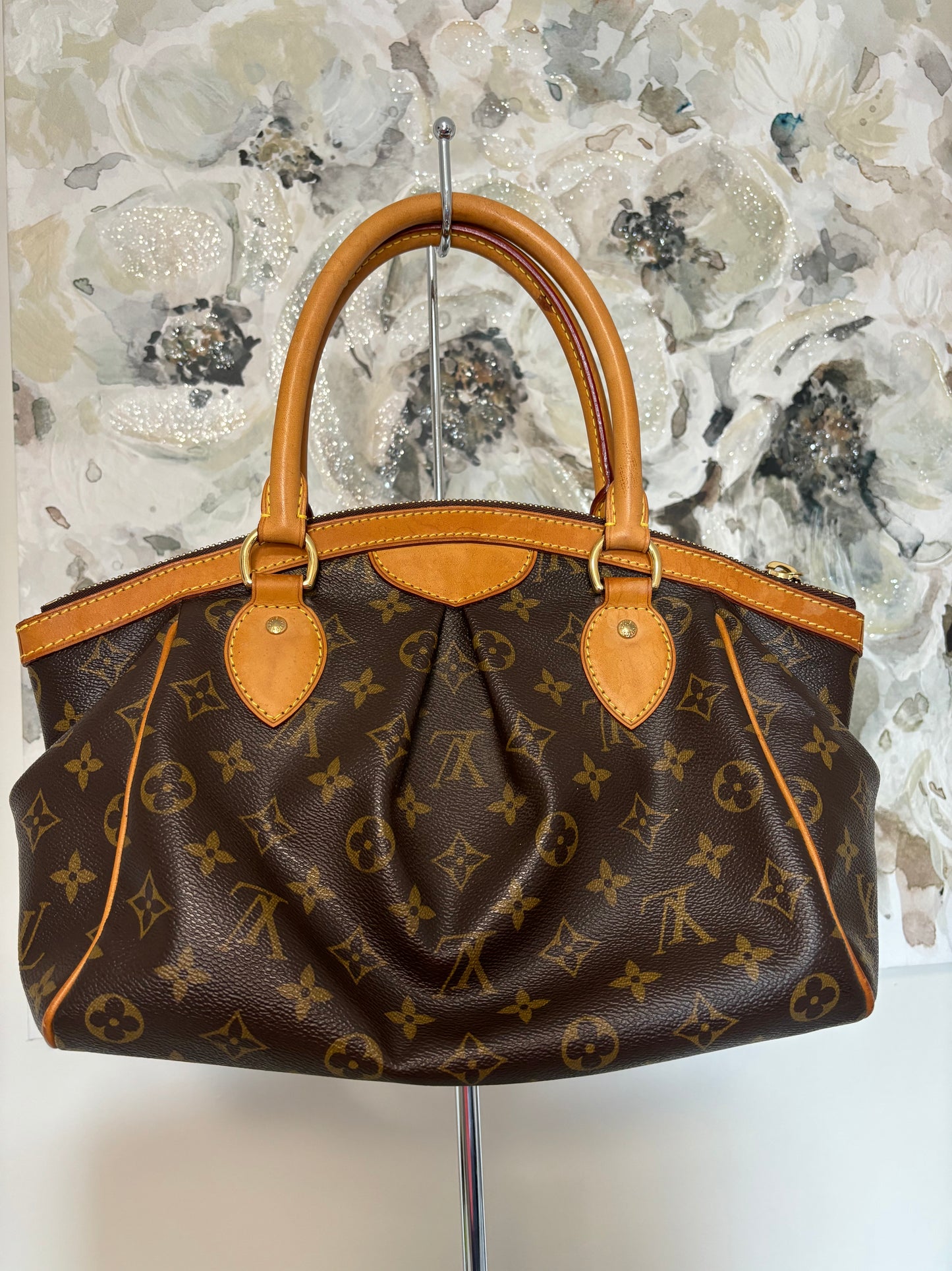 Louis Vuitton Tivoli Handbag