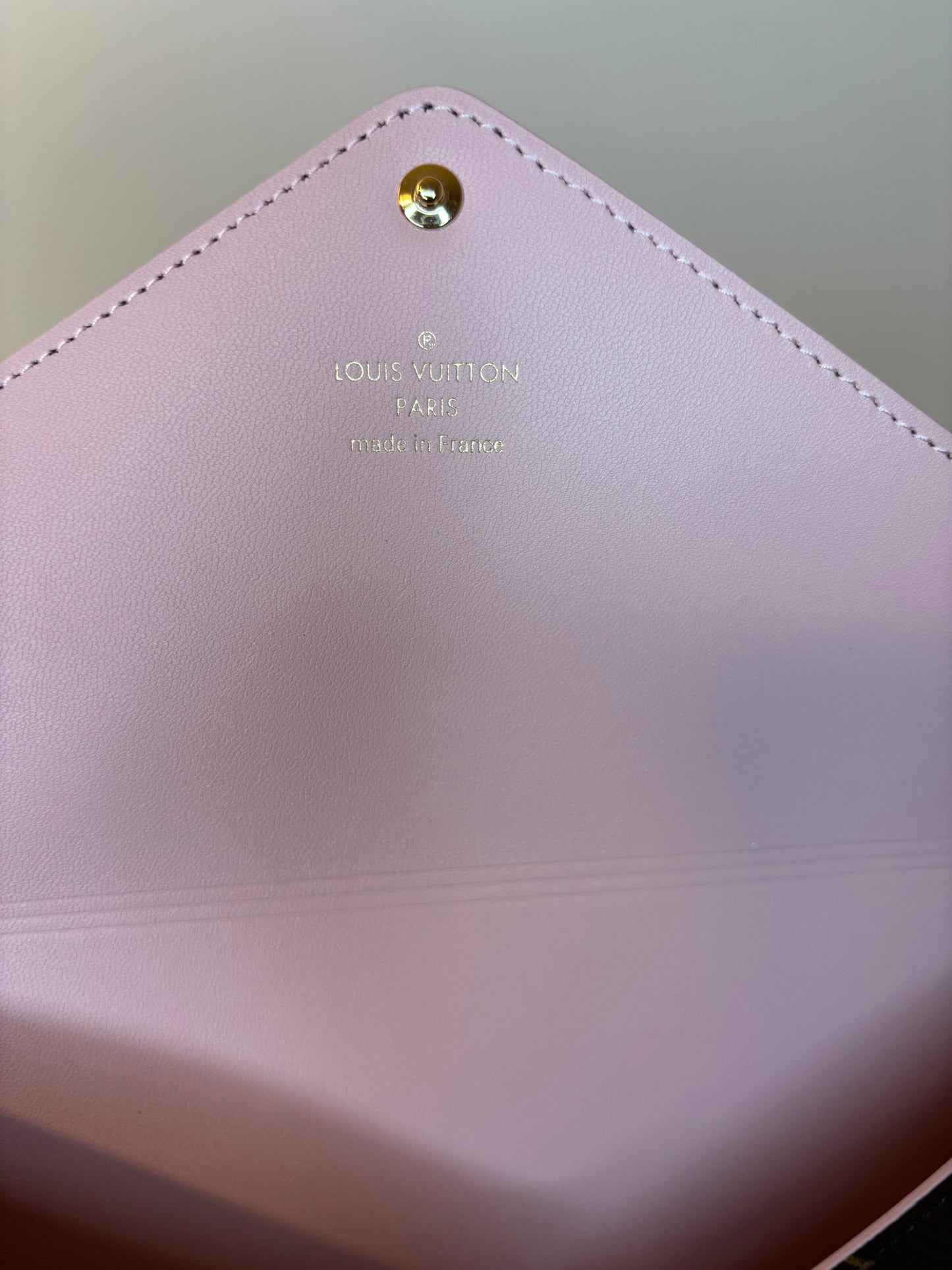 Louis Vuitton Large Kirigami Rose Ballerine (Pink) Interior