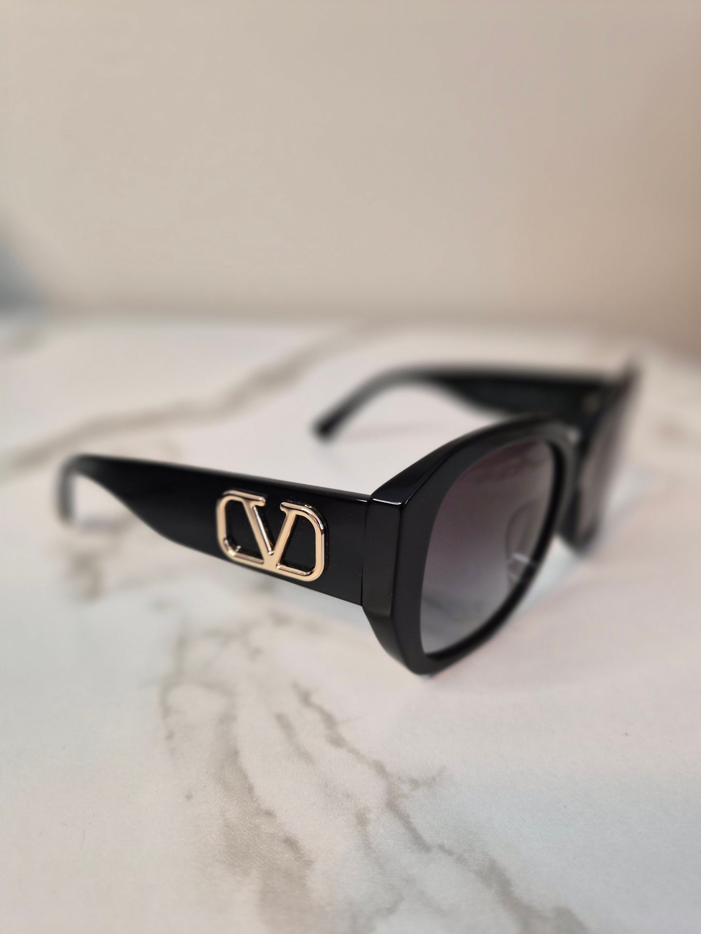 Valentino Sunnies
