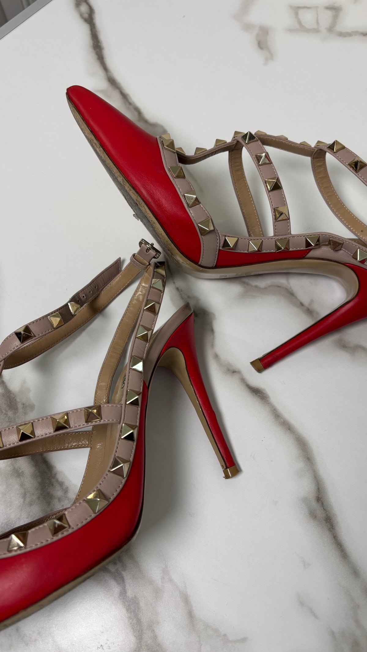 Valentino Garavani Rockstud Caged Pumps Red 37.5