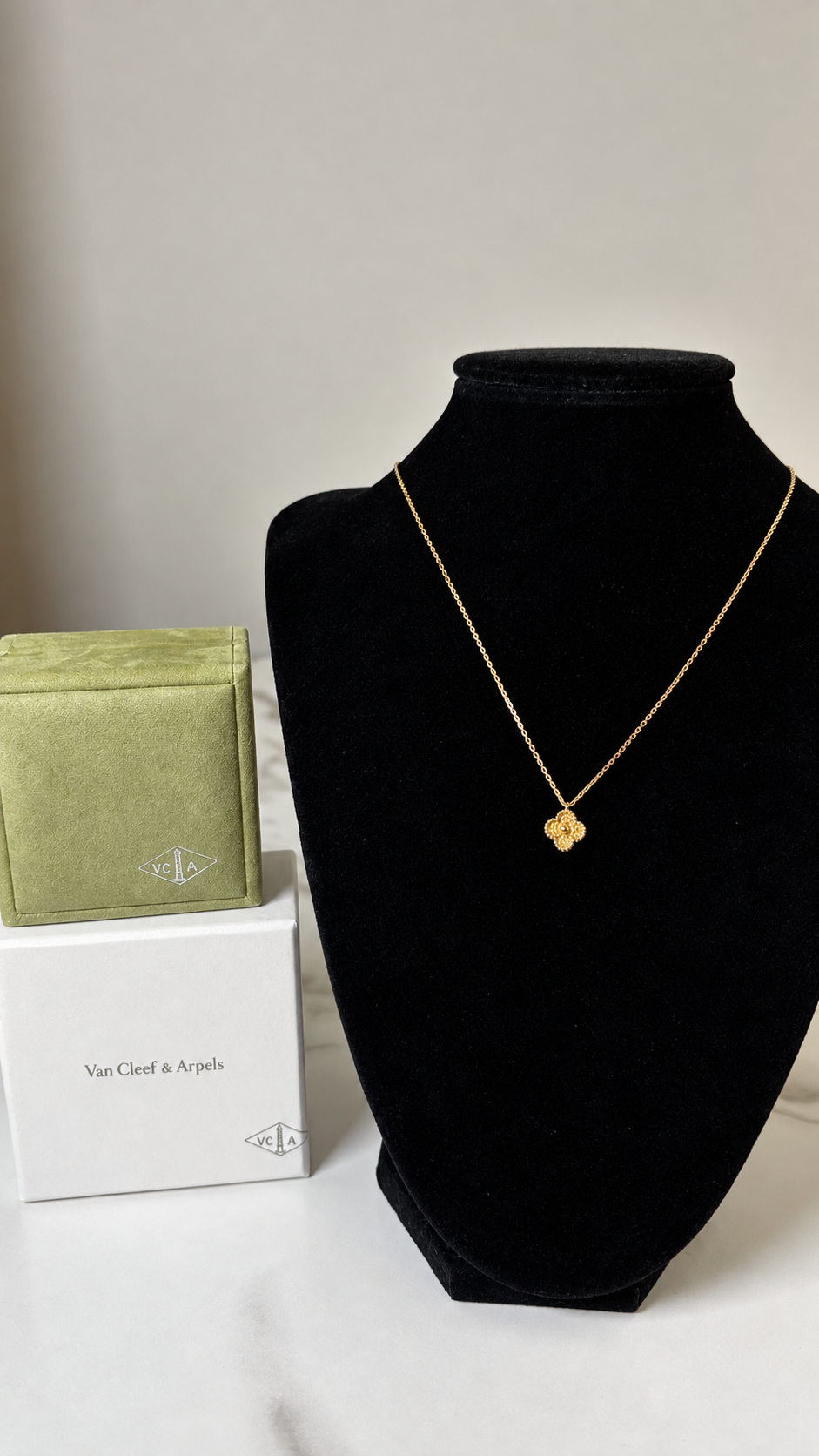 Van Cleef Sweet Alhambra 18kt Rose Gold Necklace