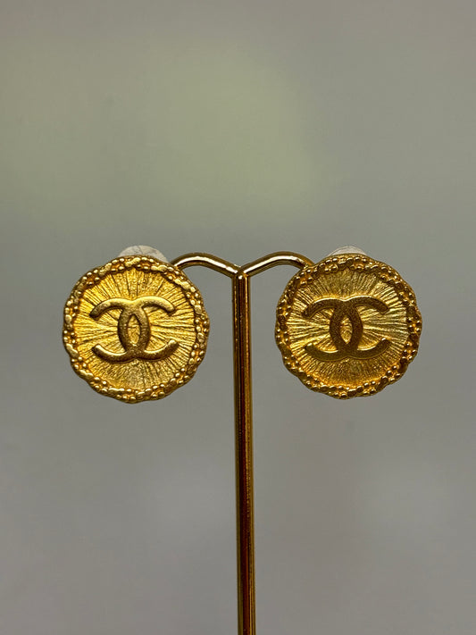 Vintage Chanel Clip On Earrings