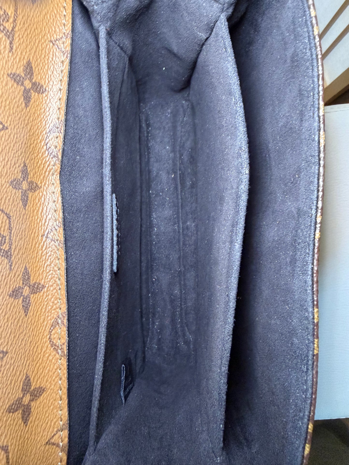Louis Vuitton Metis Reverse Monogram Crossbody Bag