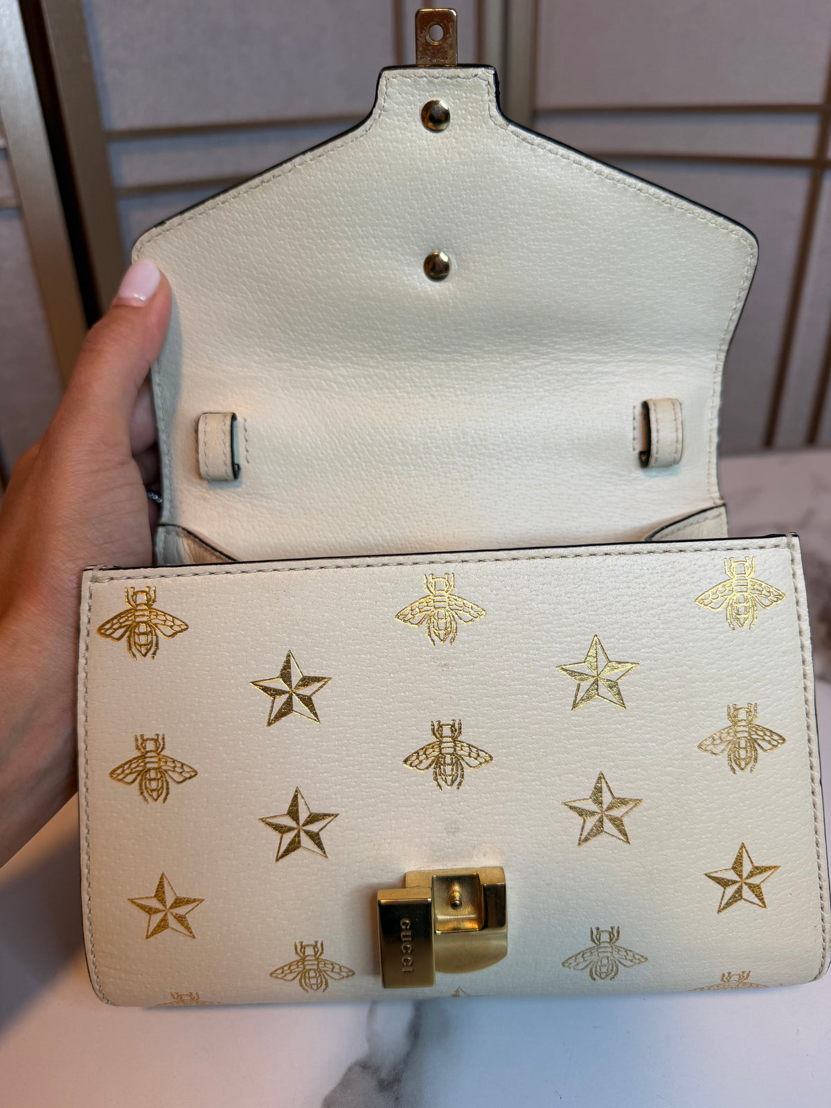 Gucci White Sylvie with Gold Details Crossbody Bag