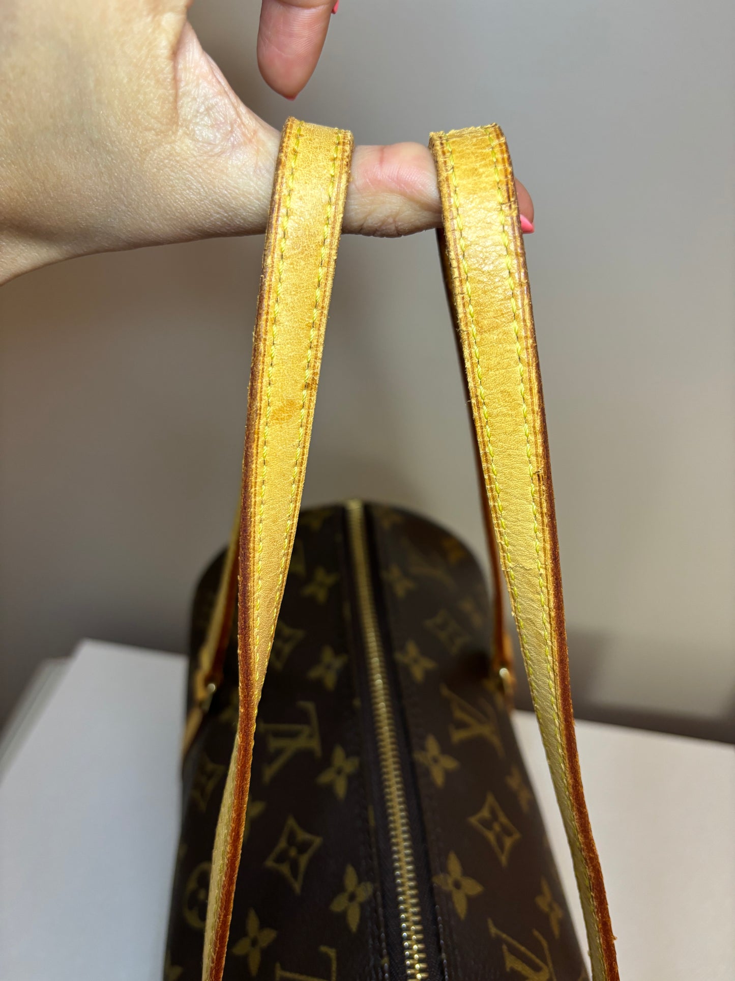 Louis Vuitton Papillon 30 Handbag