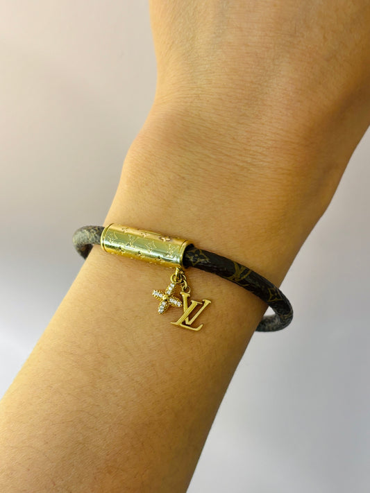 LV Push Bracelet