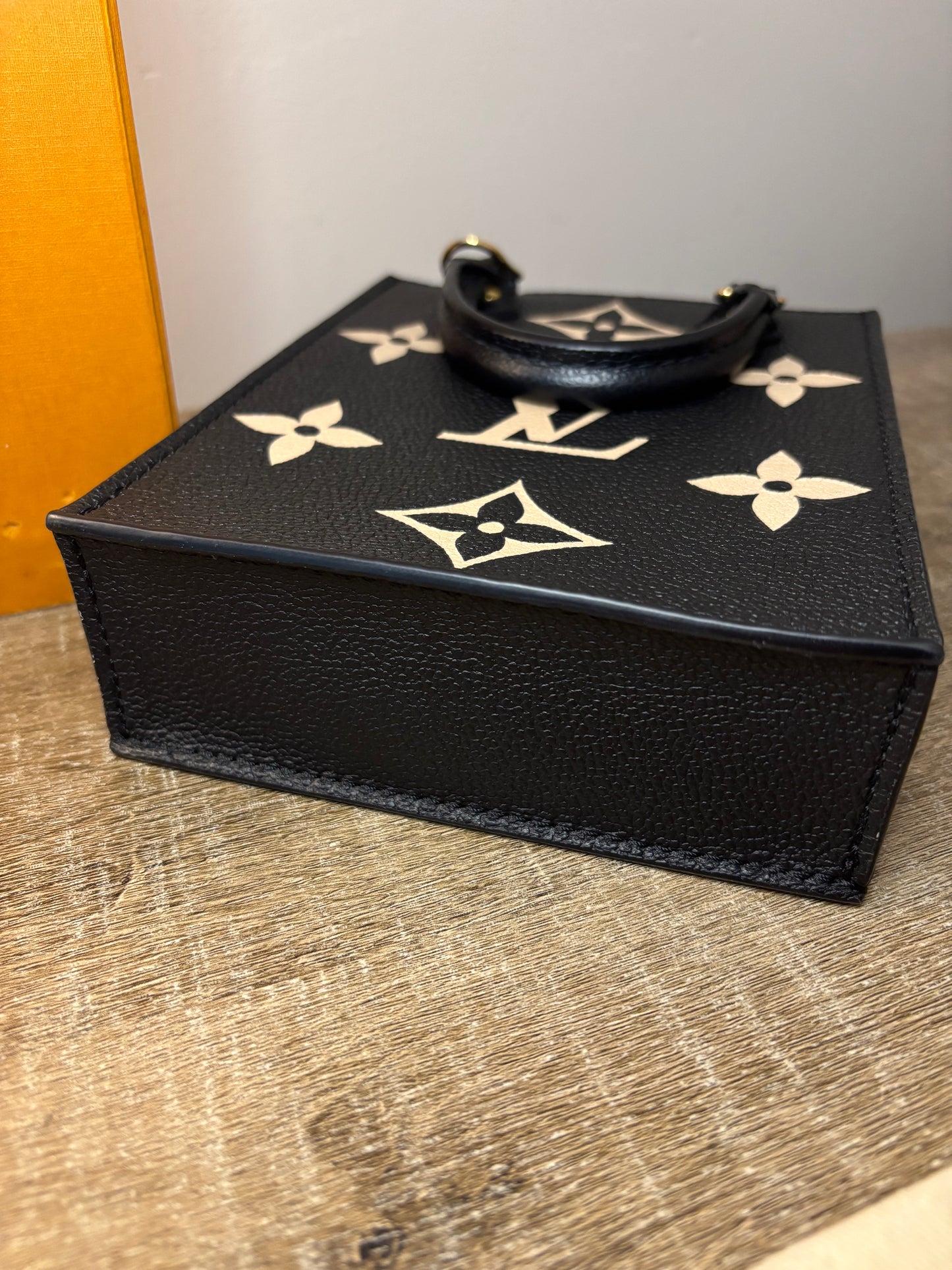 Louis Vuitton Empreinte Mini Sac Plat