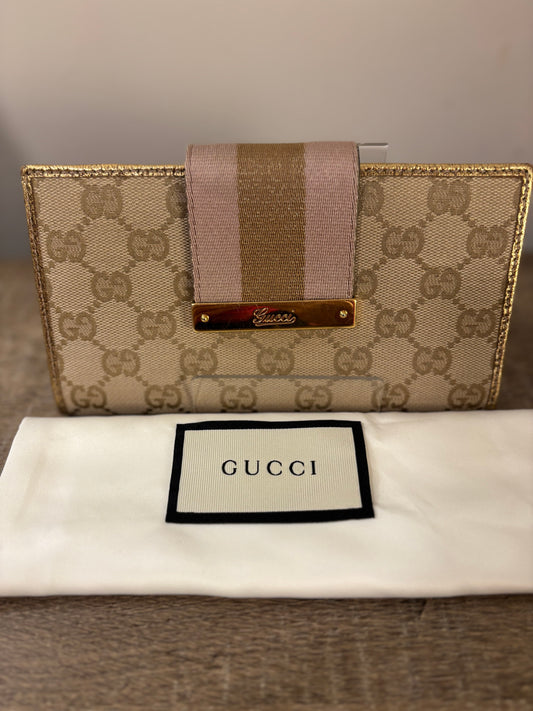 For Marti💕 Gucci Wallet