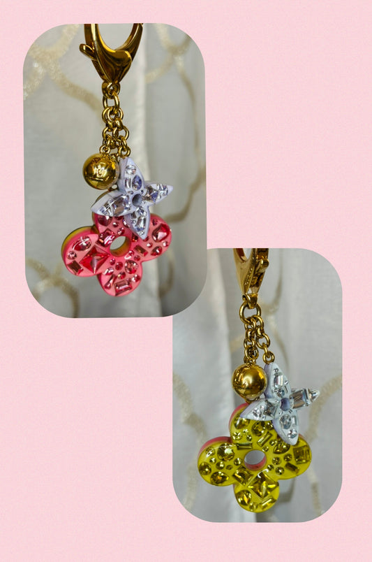 Louis Vuitton Glam Flower Key Charm