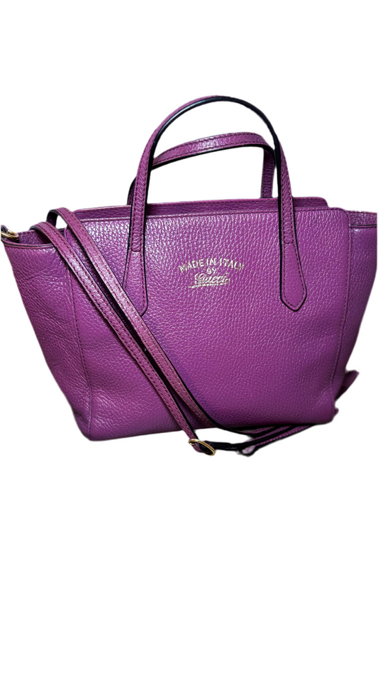 Gucci mini swing tote bag