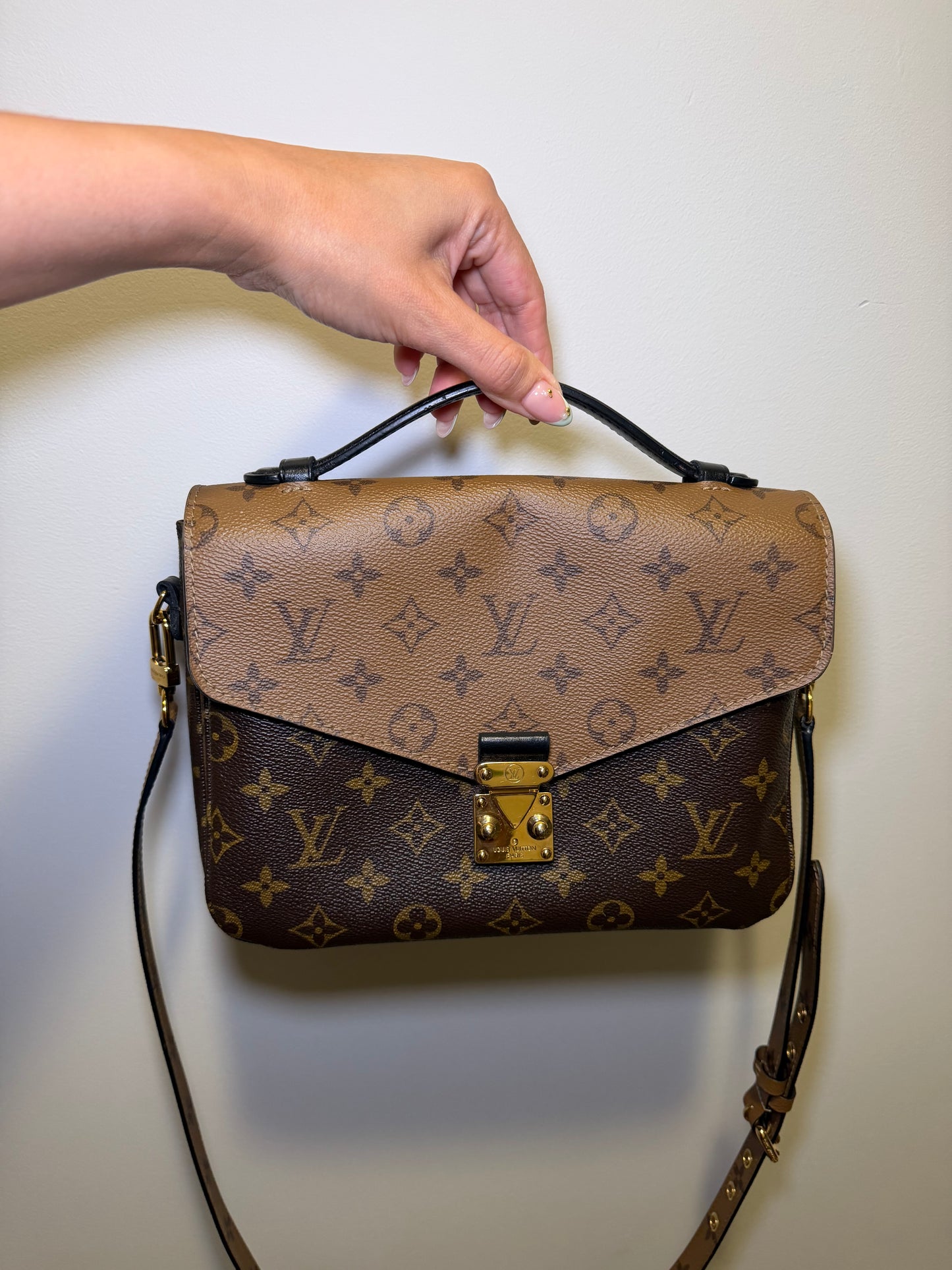 Louis Vuitton Metis Reverse Monogram Crossbody Bag