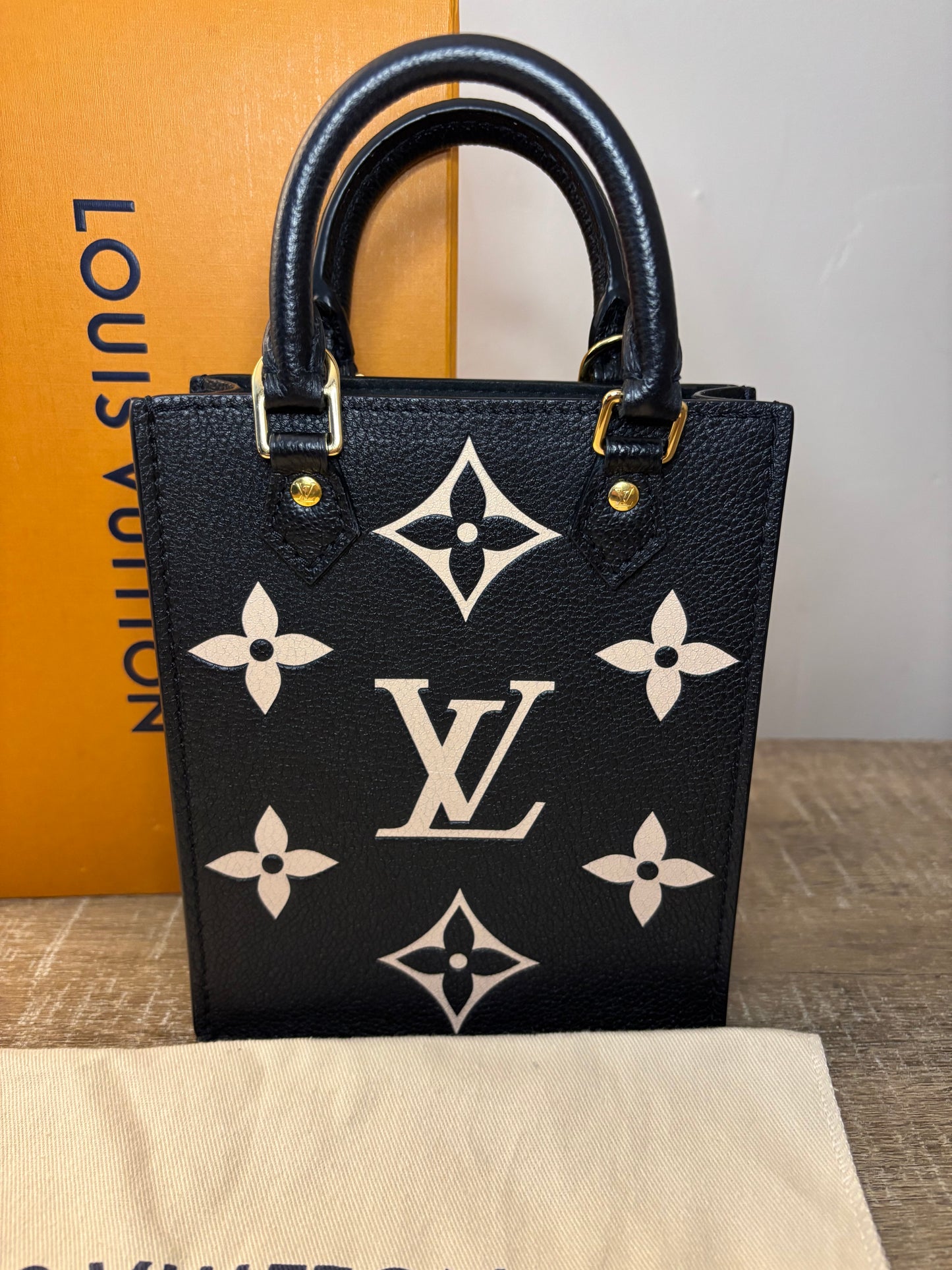 Louis Vuitton Empreinte Mini Sac Plat