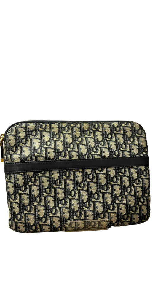 Dior Cosmetic/Travel Pouch